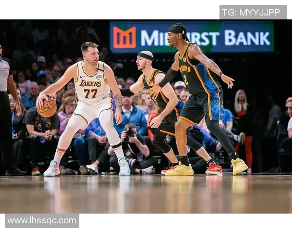 湖人队稳居第二,雷霆队亚历山大领跑西部季后赛新格局